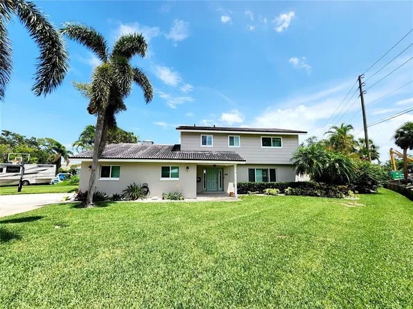 5101 Dover St NE, Saint Petersburg, FL 33703