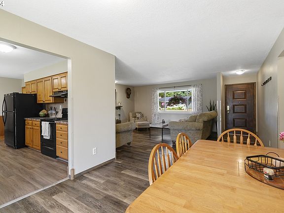 3rd image of 8500 NE 26th Ave