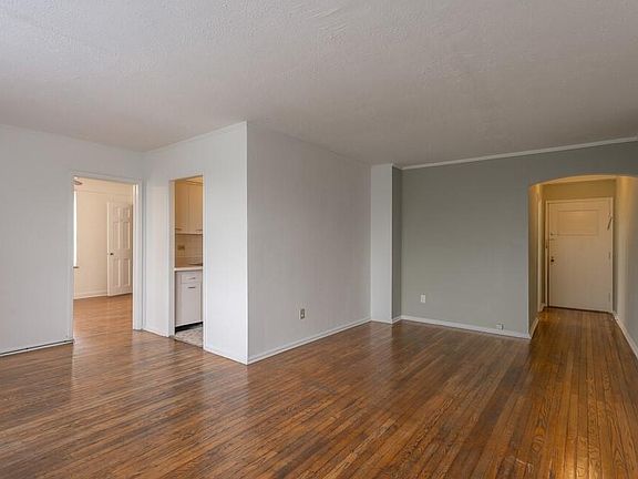 4th image of 1900 E 30th St #0