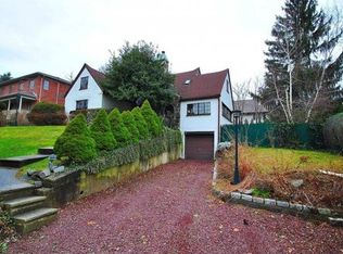 325 Knollwood Ave, Douglaston, NY 11363