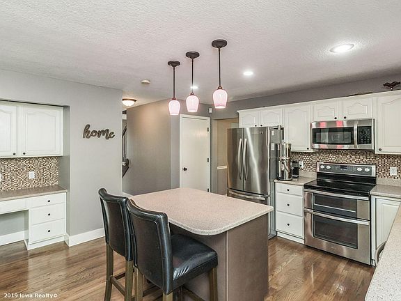 2nd image of 6551 Orchard Dr
