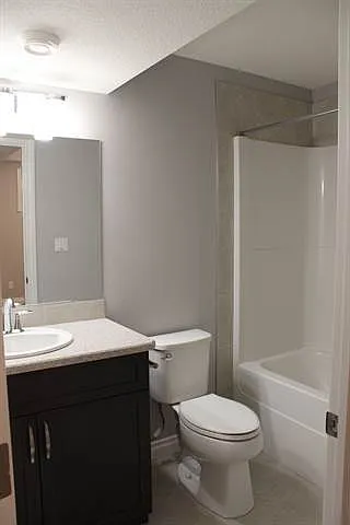 304 Simmonds Way #1A — Photo 5