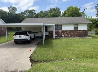 116 Roland Estates Ln, Roland, OK 74954