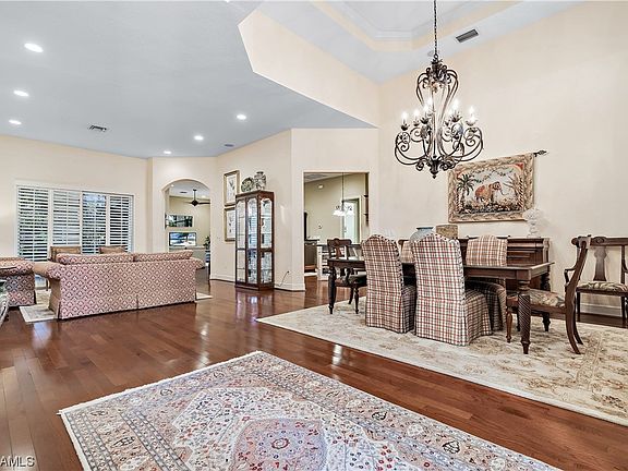 4th image of 10263 Avonleigh Dr