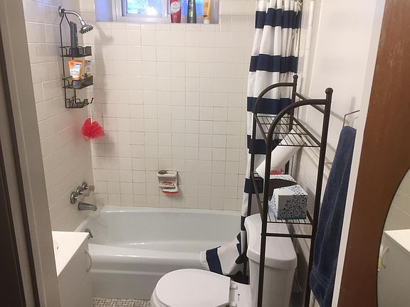 4th image of 3456 Sunnyside Ave