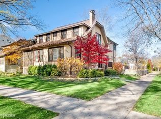 1600 Elmwood Ave, Wilmette, IL