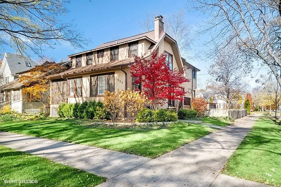 1600 Elmwood Ave photo 1