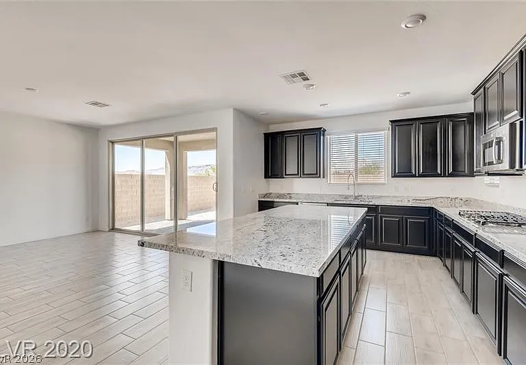 719 Foreign Reef Way — Photo 3