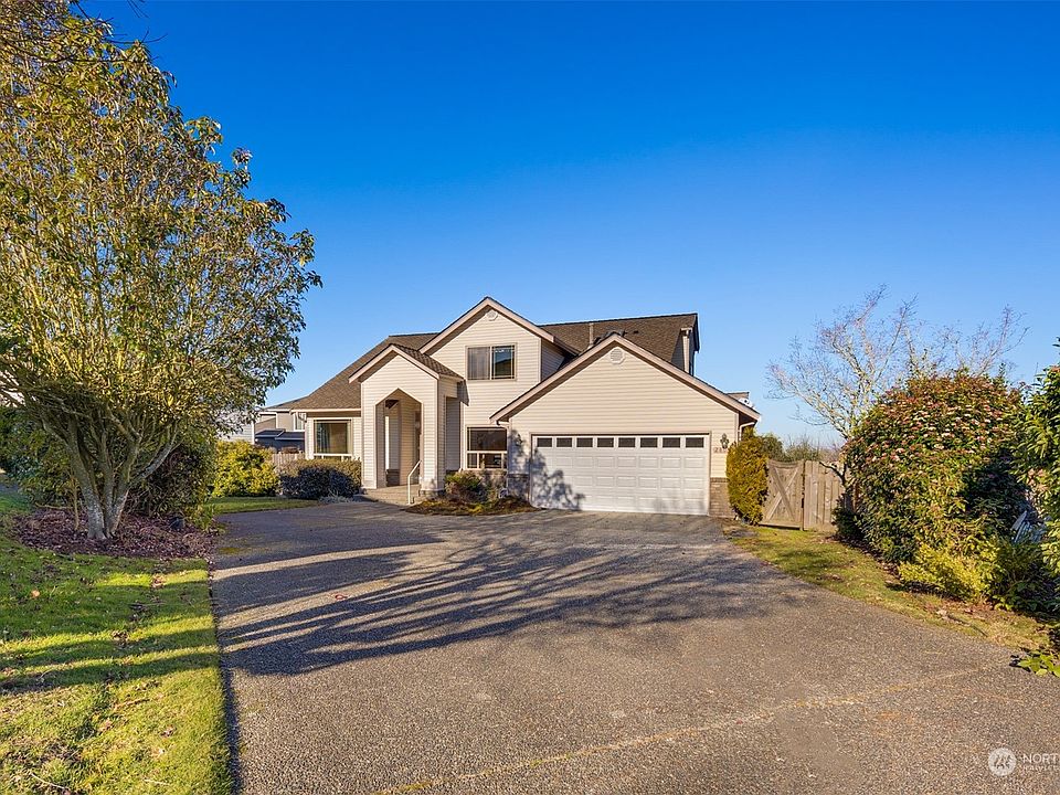 1st image of 2805 GALLEON Court NE