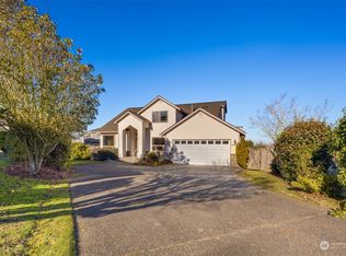 2805 Galleon Ct NE, Tacoma, WA