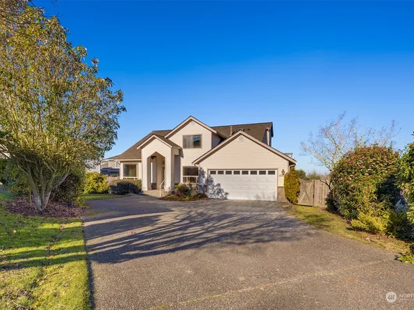 2805 GALLEON Court NE, Tacoma, WA 98422