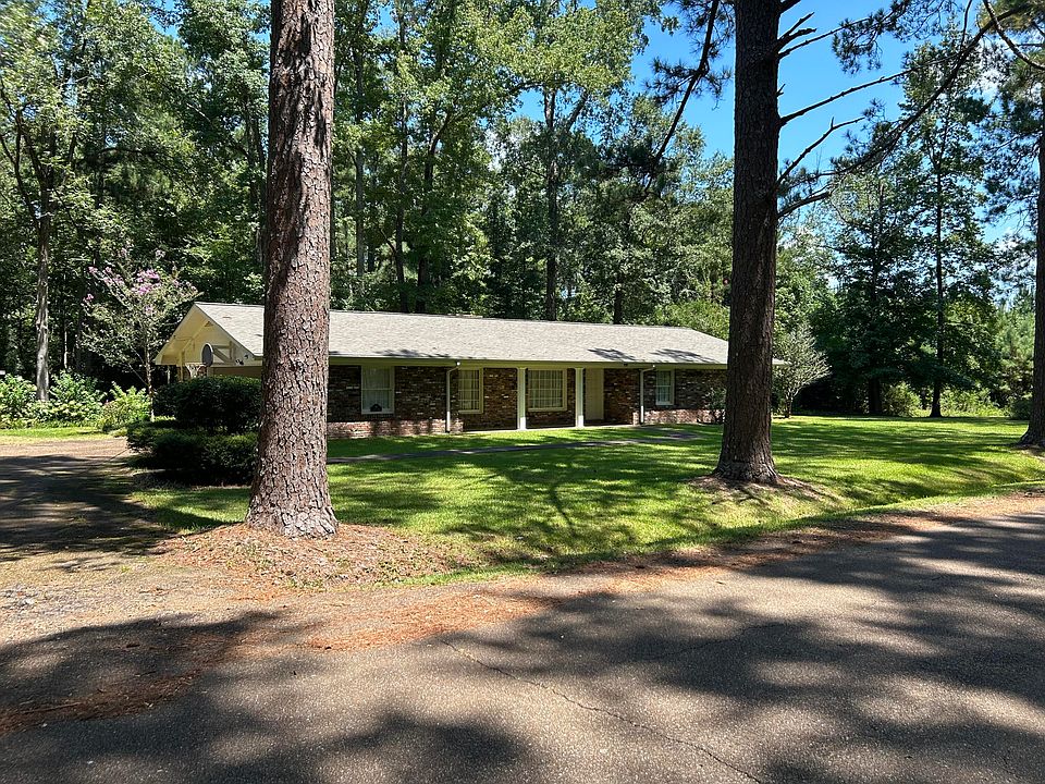 58 South St, Shuqualak, MS 39361 MLS 231611 Zillow