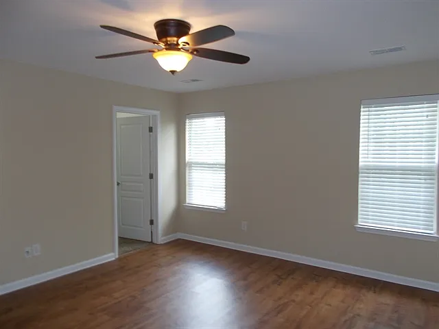 10505 Meadow Crossing Ln — Photo 9