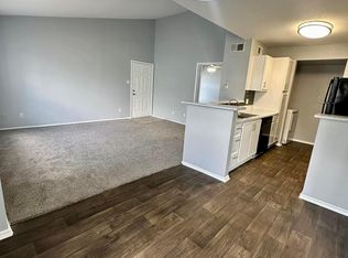 110 Lake Rd #228, Lake Jackson, TX 77566