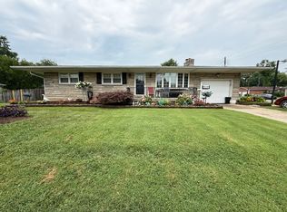6001 Manse Dr, Louisville, KY 40258