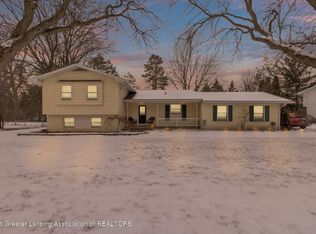 2961 Briarcliff St, East Lansing, MI 48823