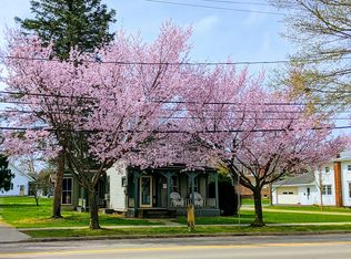 53 Jamestown St, Randolph, NY 14772