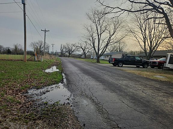 5th image of 22985 Reporter Rd