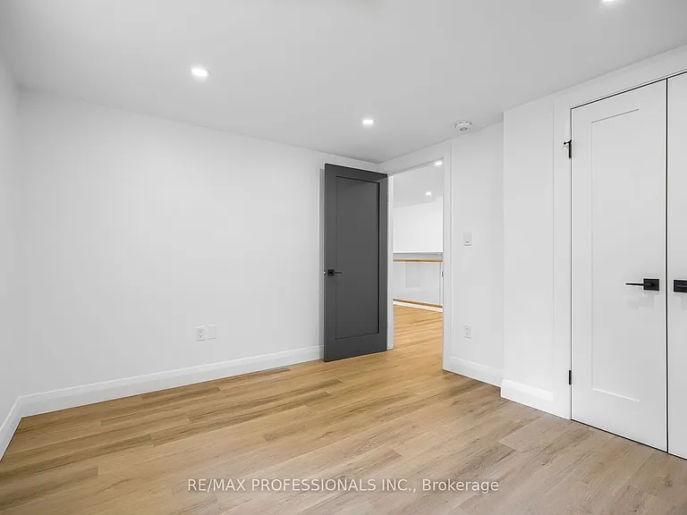 1481 Jefferson Rd — Photo 30