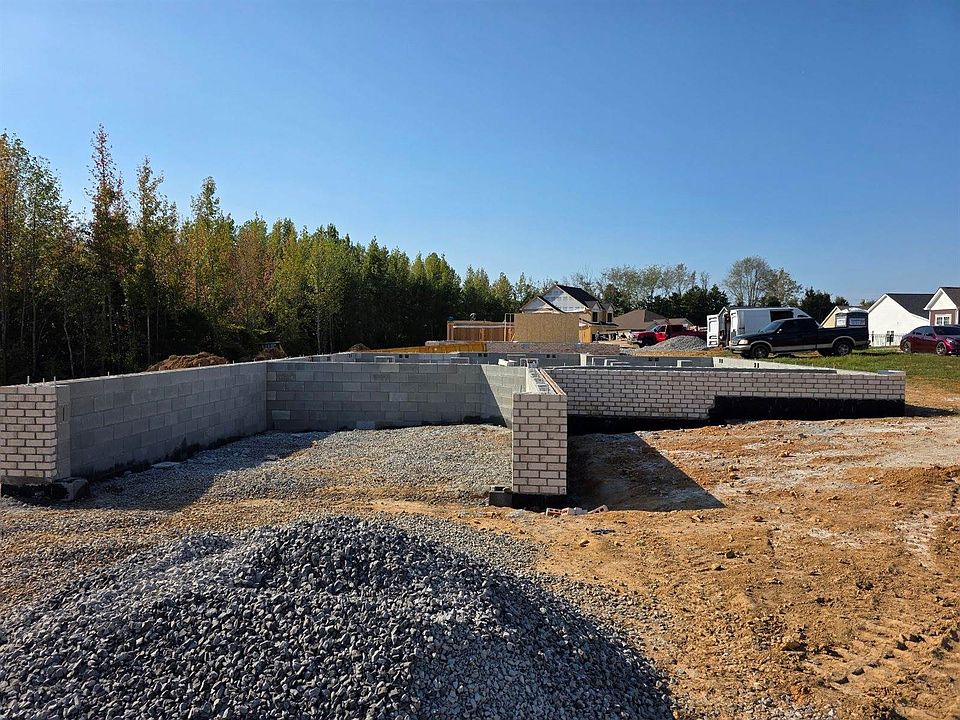 2nd image of 39 Woodberry
