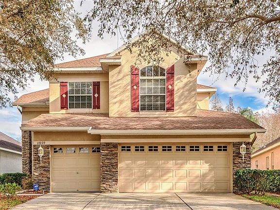 3rd image of 10220 Evergreen Hill Dr