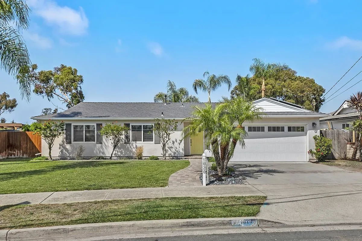 3 bed, 2.0 bath, 1547 sqft, $7,900 — Photo 3