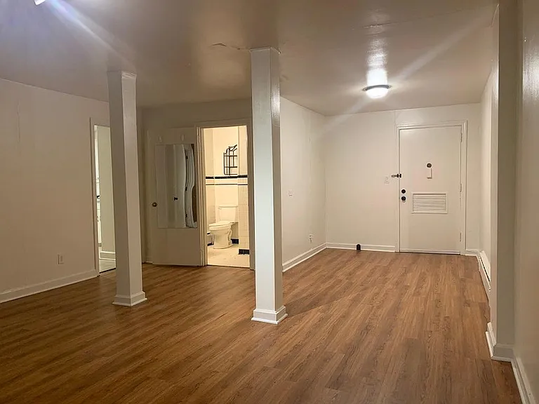 198 Kimberly Ave #13 — Photo 8