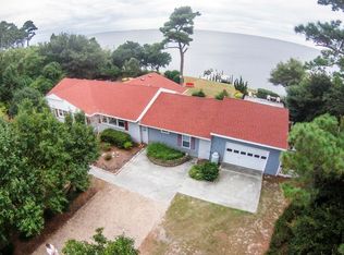 324 Griggs Acres Dr, Point Harbor, NC 27964