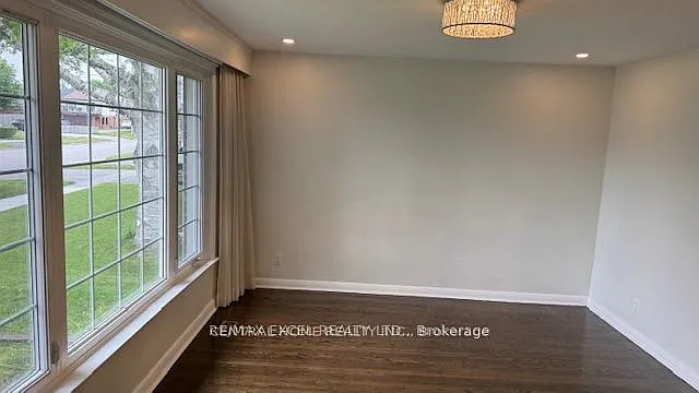328 Jasper Ave — Photo 5