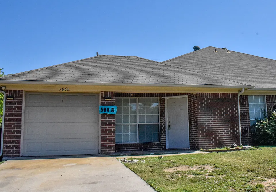 506 Valleyridge Ct