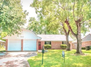8830 Donley Dr, Houston, TX 77088