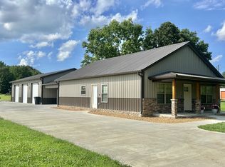108 Chase Bend Rd, Estill Springs, TN 37330