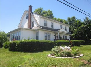352 Willetts Ave #3, Waterford, CT 06385