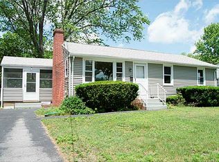 22 Janet Dr, West Warwick, RI 02893