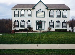 682 Gamble Rd, Oakdale, PA 15071