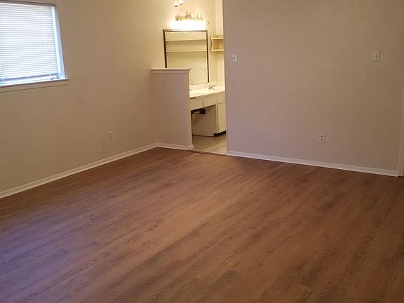 4th image of 504 Cavendish Dr