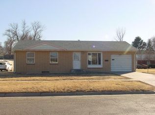 519 W 9th St, Goodland, KS 67735