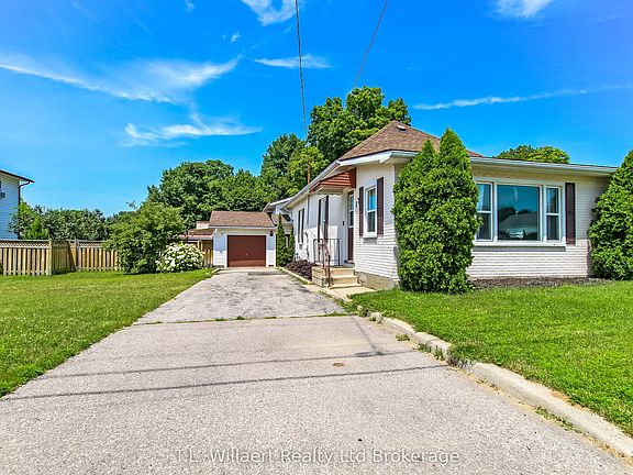 4th image of 17 Potters Rd N