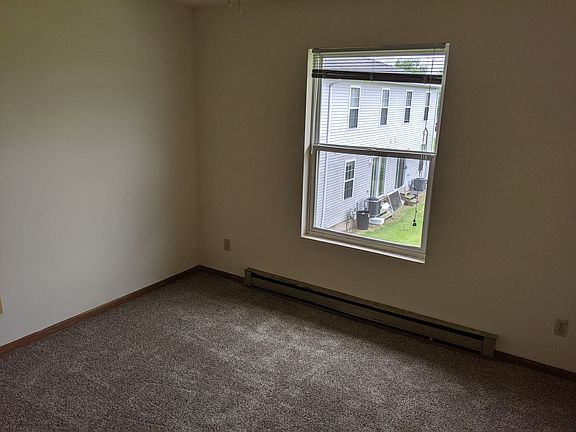 2nd image of 1233 Rushmoore Dr #9ace98332