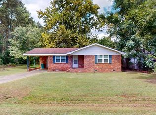 320 Christmas Dr, Vienna, GA 31092