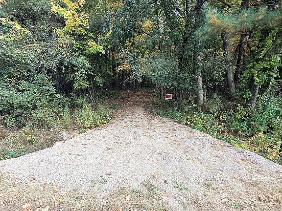 5th image of N3082 Otter Dr
