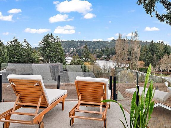 3rd image of 991 Springhill Rd