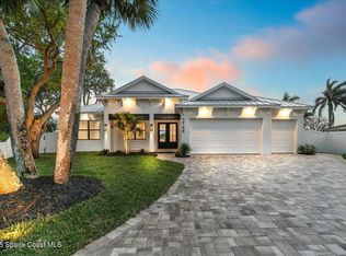1748 Bay Shore Dr, Cocoa Beach, FL 32931