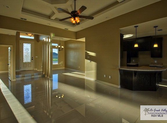5th image of 6873 Villa De Jardin