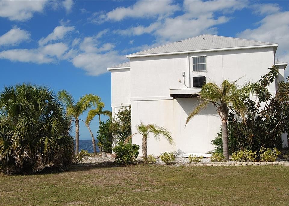 1st image of 5847 Beverly Dr