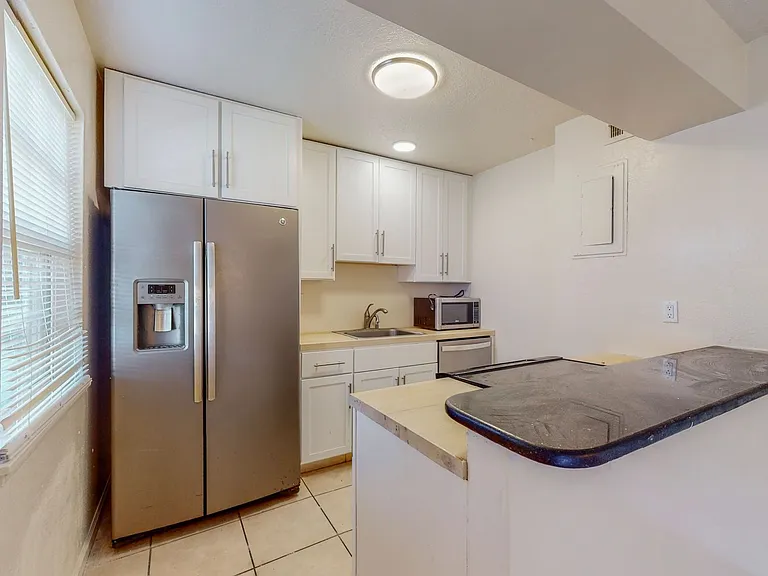 6108 Calle Nueve NW — Photo 12