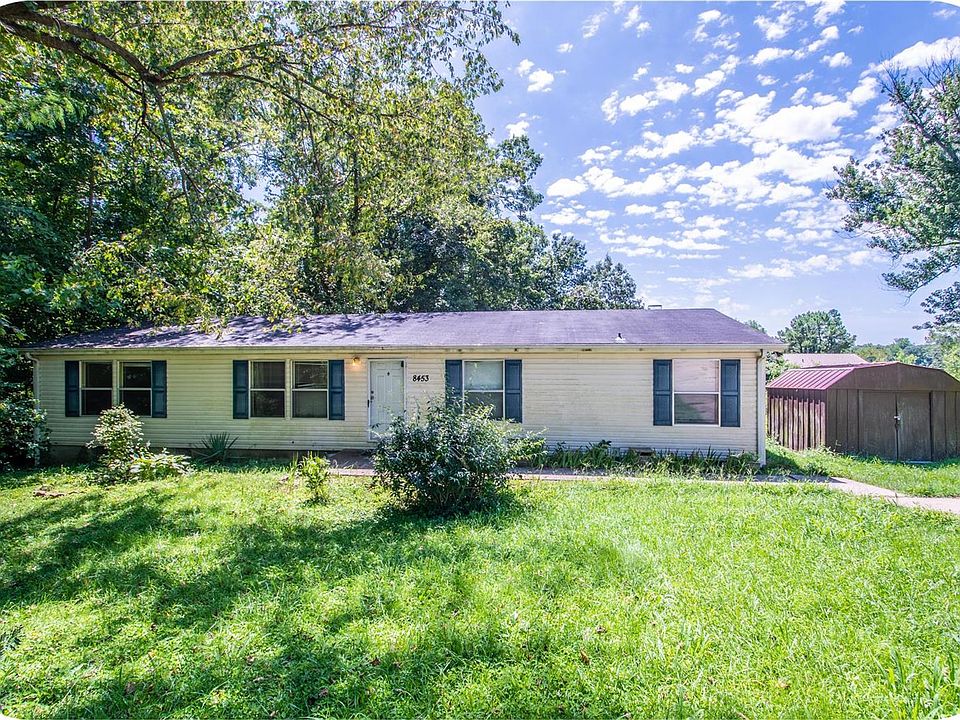 1st image of 8453 Meadow Dr
