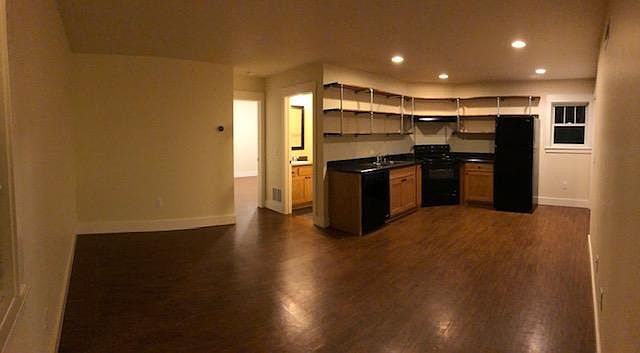 1st image of 1713 Lone Pine Dr