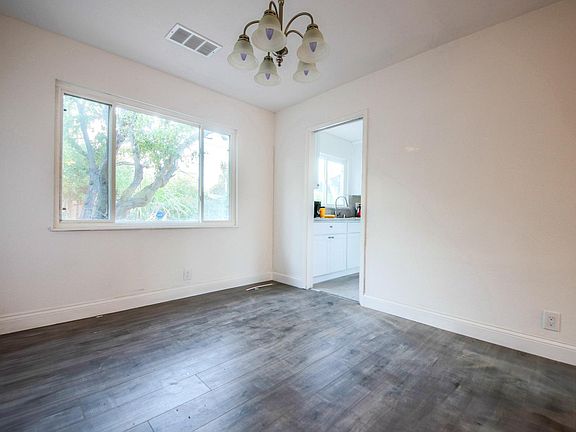 5th image of 10659 S Blaney Ave