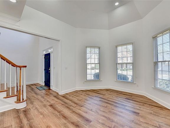 5th image of 850 Freedom Way